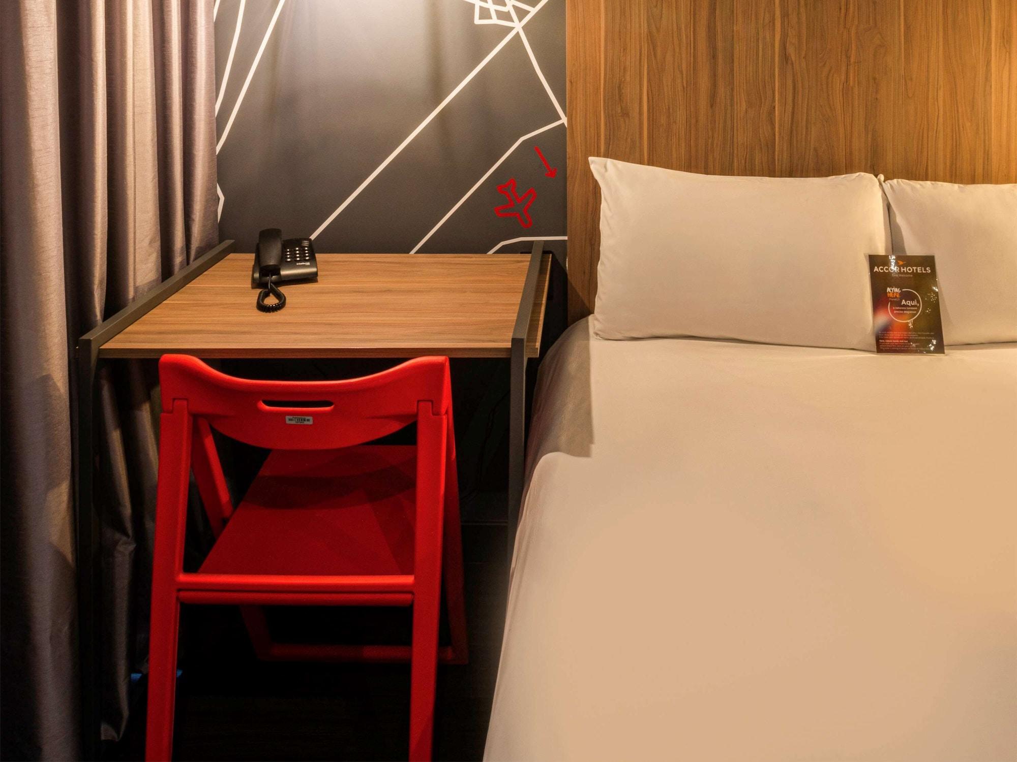 Hotel Ibis Curitiba Batel Extérieur photo