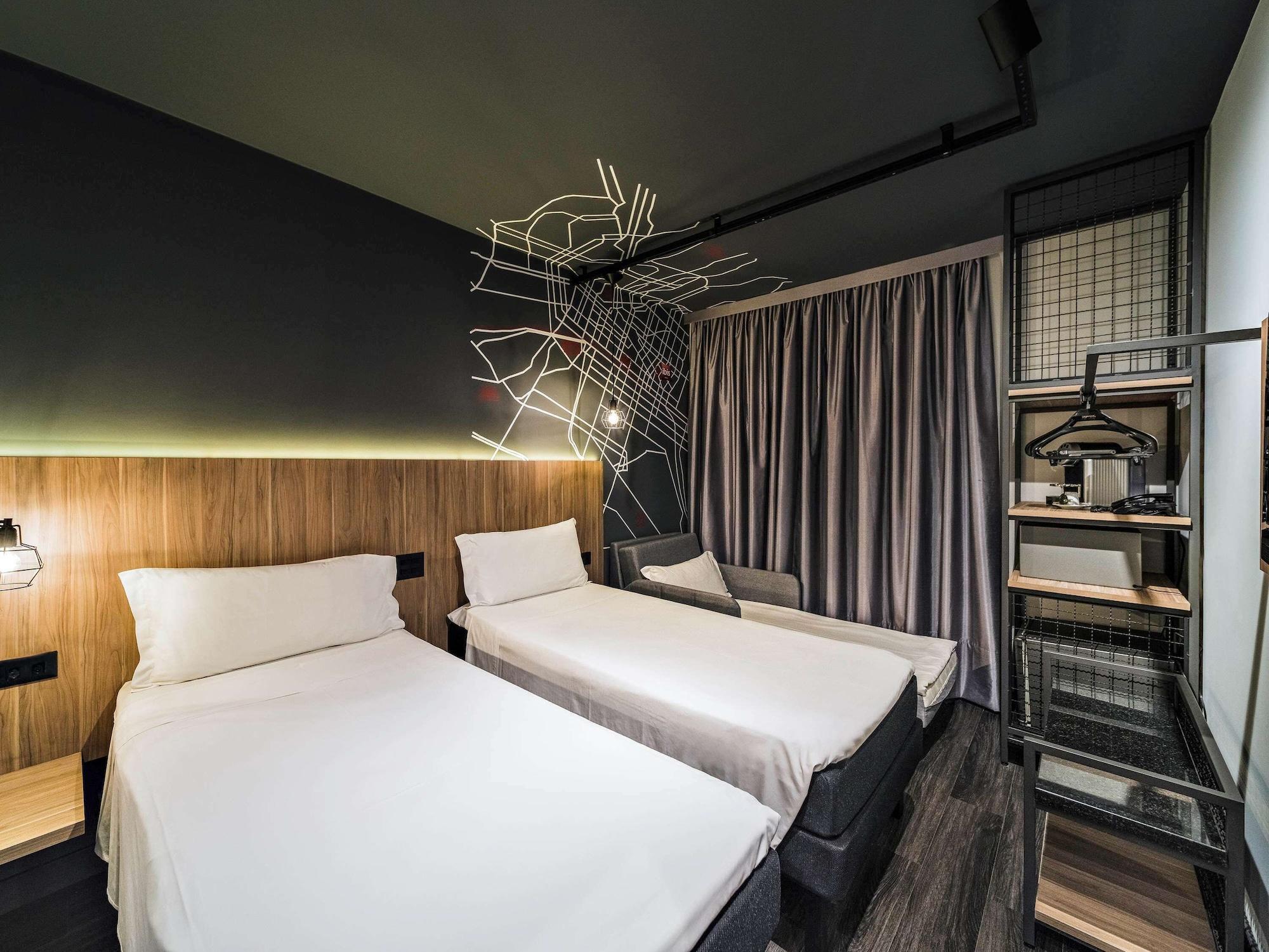Hotel Ibis Curitiba Batel Extérieur photo