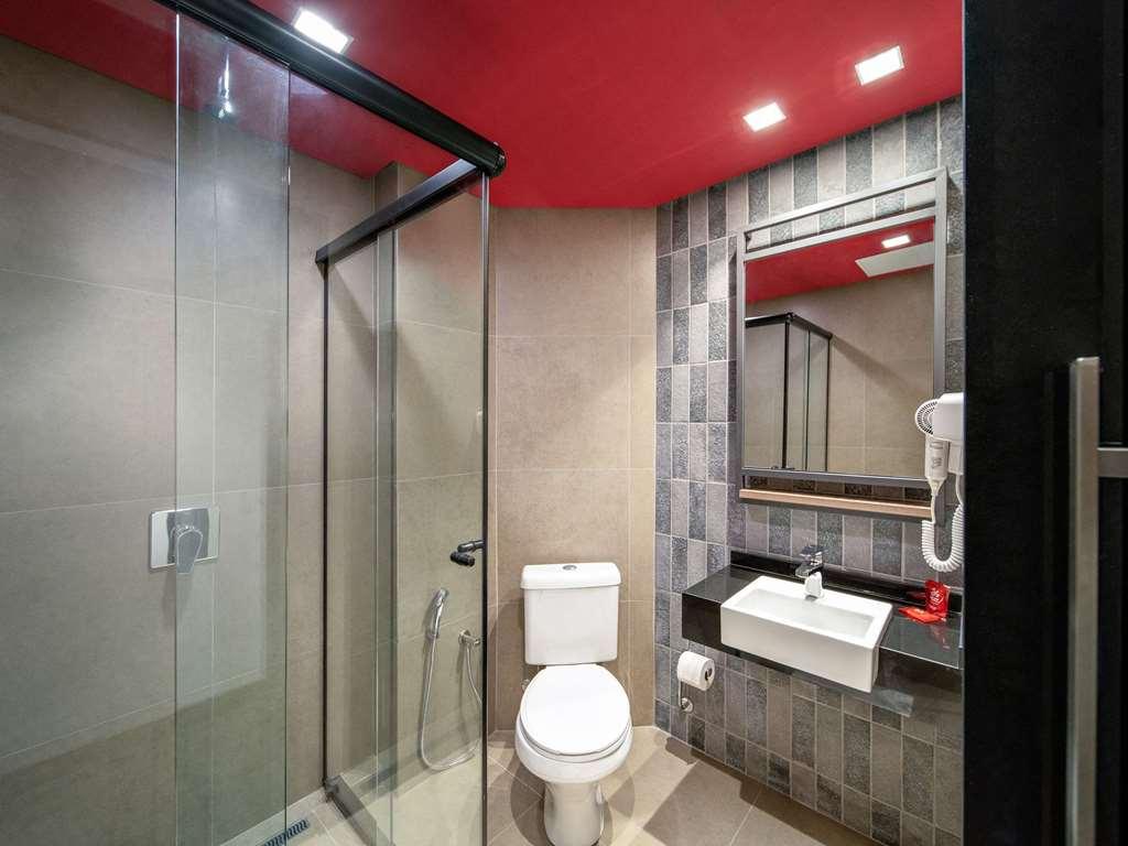 Hotel Ibis Curitiba Batel Chambre photo