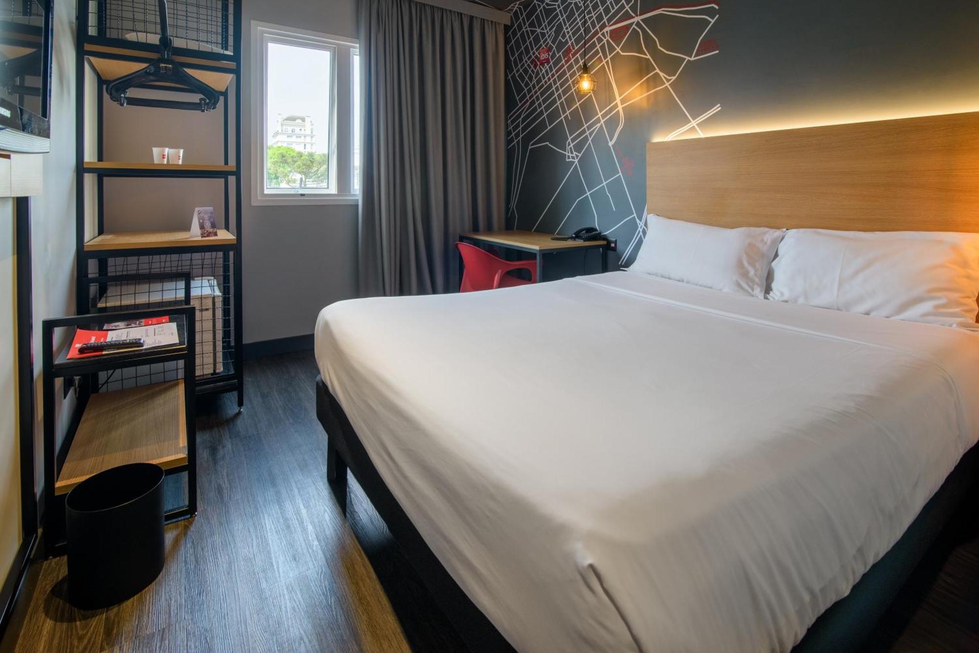 Hotel Ibis Curitiba Batel Extérieur photo